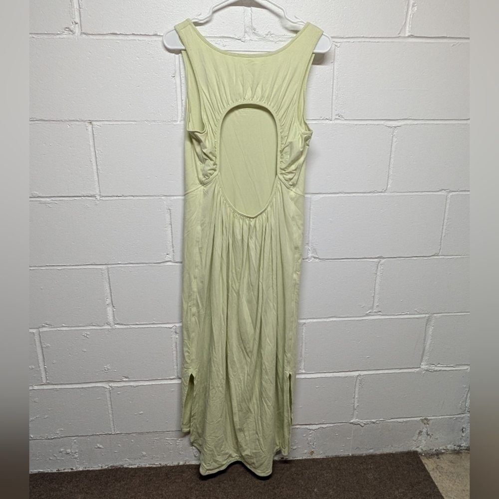 lululemon athletica Light Yellow/Green Midi Dress with Cutout Back - Picture 7 of 11